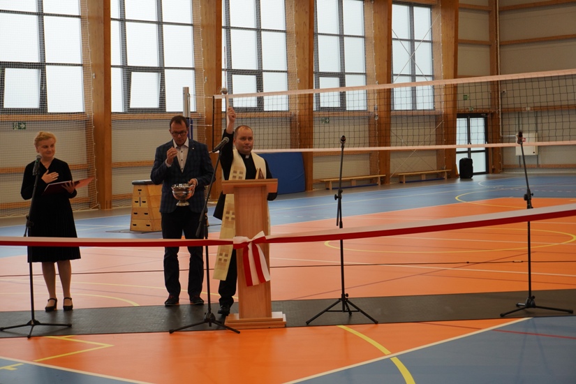 Otwarcie hali sportowej w Zespole Szkół nr 1 13