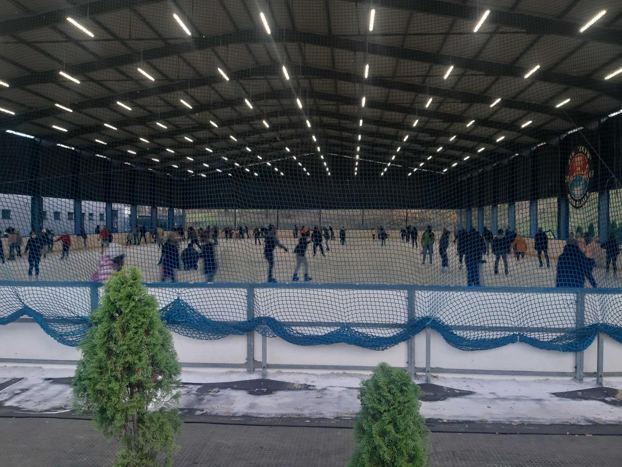 Lodowisko Burloch Arena już otwarte 3