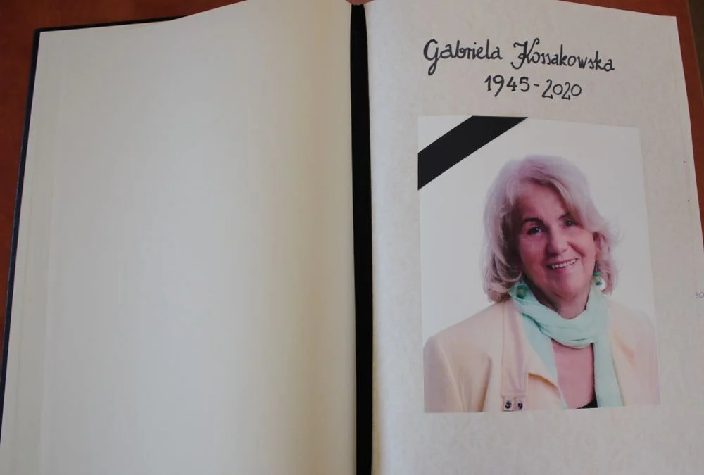 Księga kondolencyjna poświęcona śp. Gabrieli Kossakowskiej