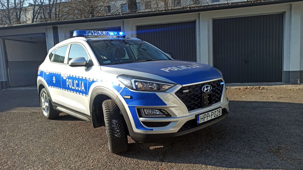 Nowe auto dla piekarskiej policji