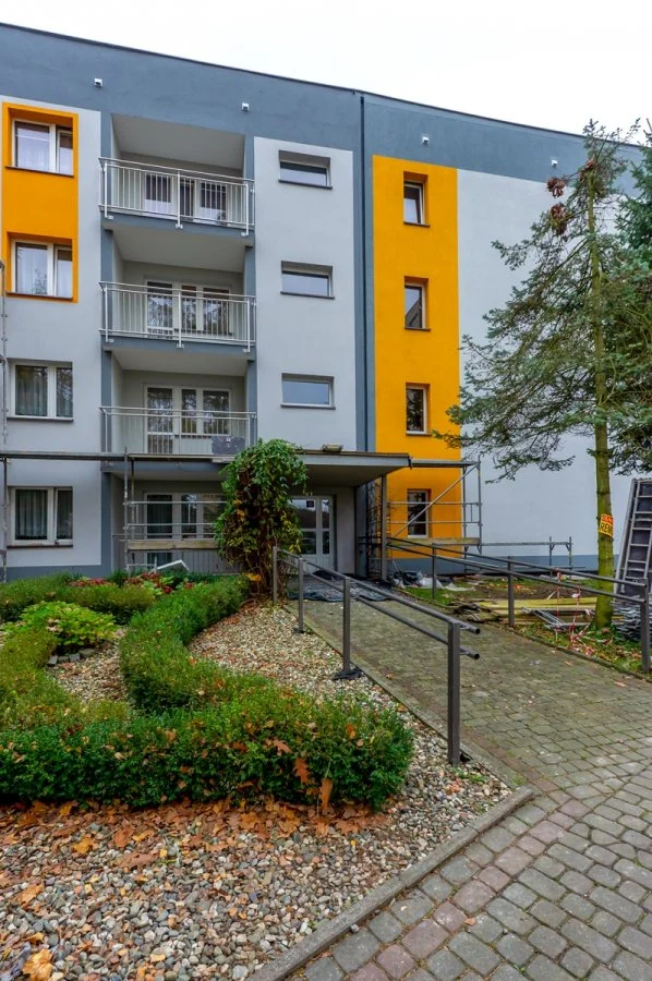 Nowe balkony i elewacja w DPS "Kombatant"