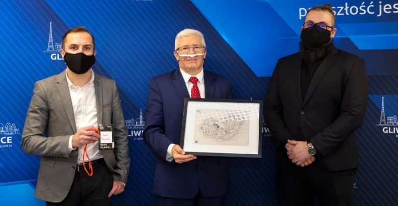 Mieszkaniec Gliwic tworzy niezwykły film. W "Roju" zobaczymy, m.in. Eryka Lubosa