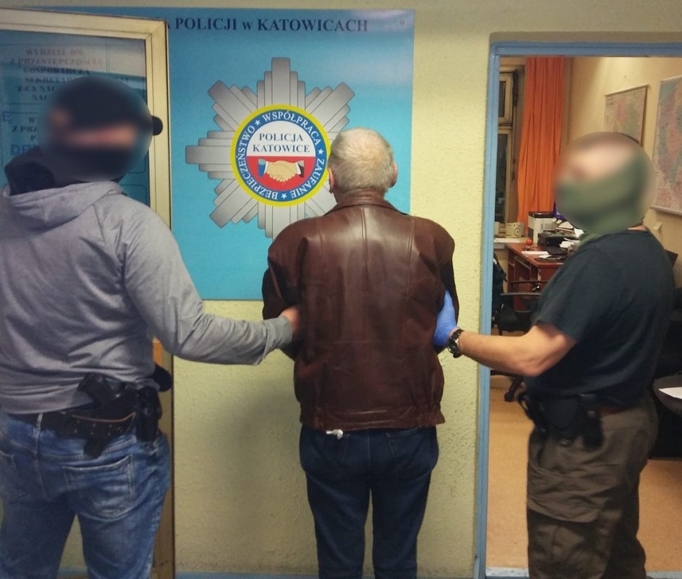 59-latek przebrał się za księdza i okradł plebanię!