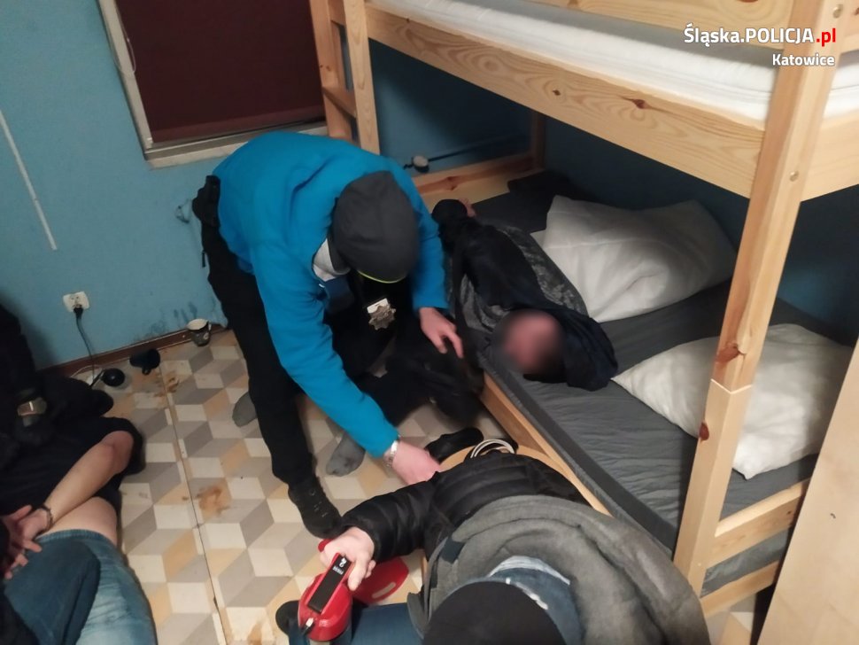 W ciągu półtora miesiąca okradli 16 mieszkań. Włamywacze już areszcie!