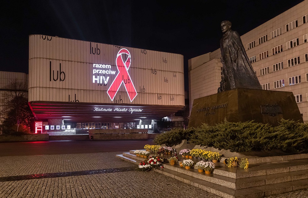 W pandemii COVID-19 nie zapominajmy o HIV