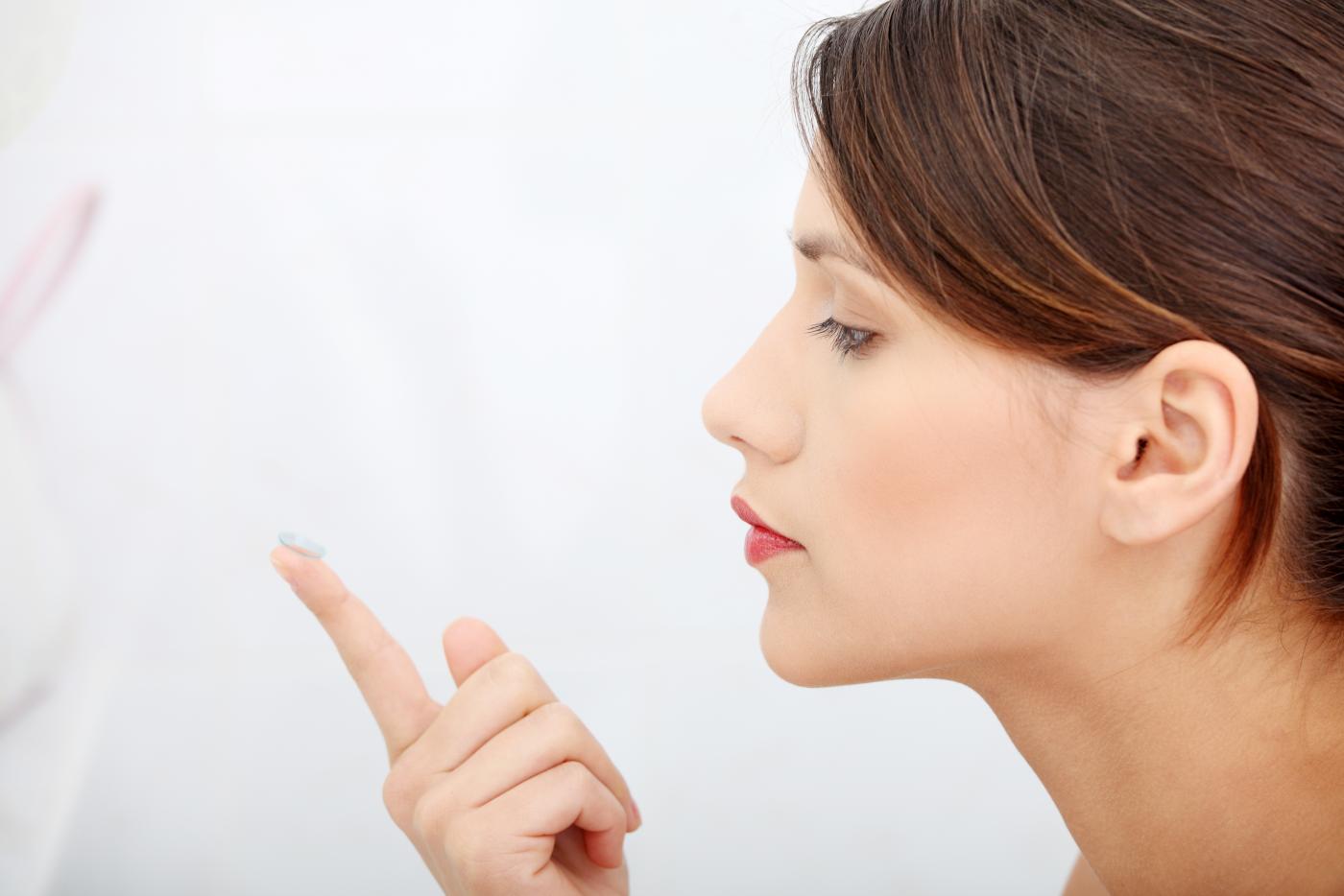 Soczewki kontaktowe - jak wybrać pierwsze soczewki i gdzie je kupić?