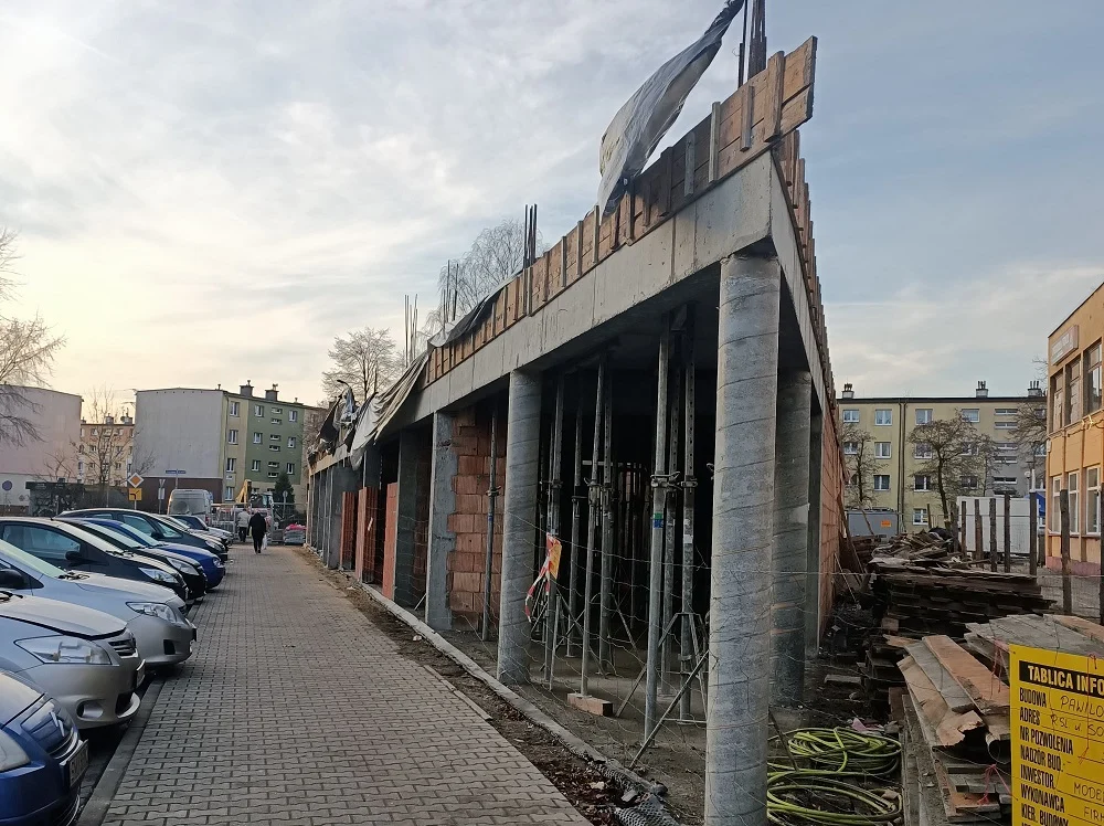 Na Halembie powstaje pawilon handlowy!