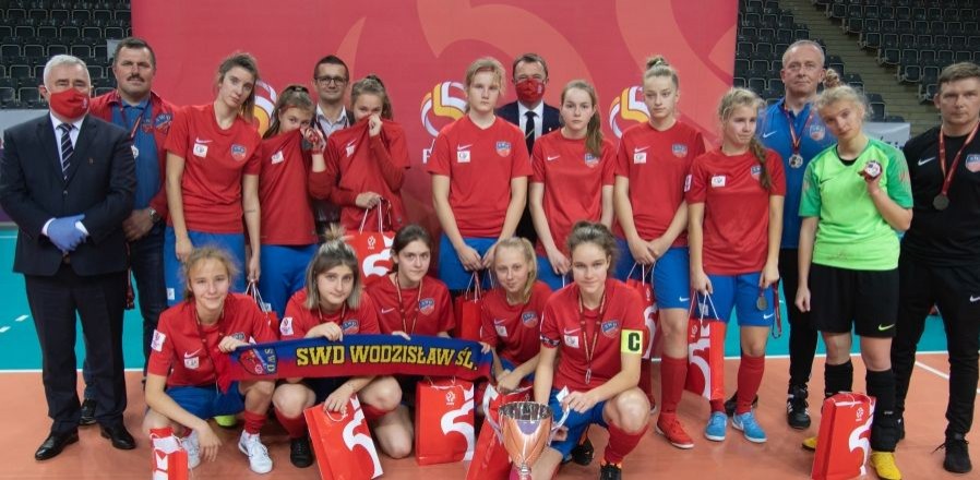 Wodzisławianki wicemistrzyniami Polski w futsalu U18