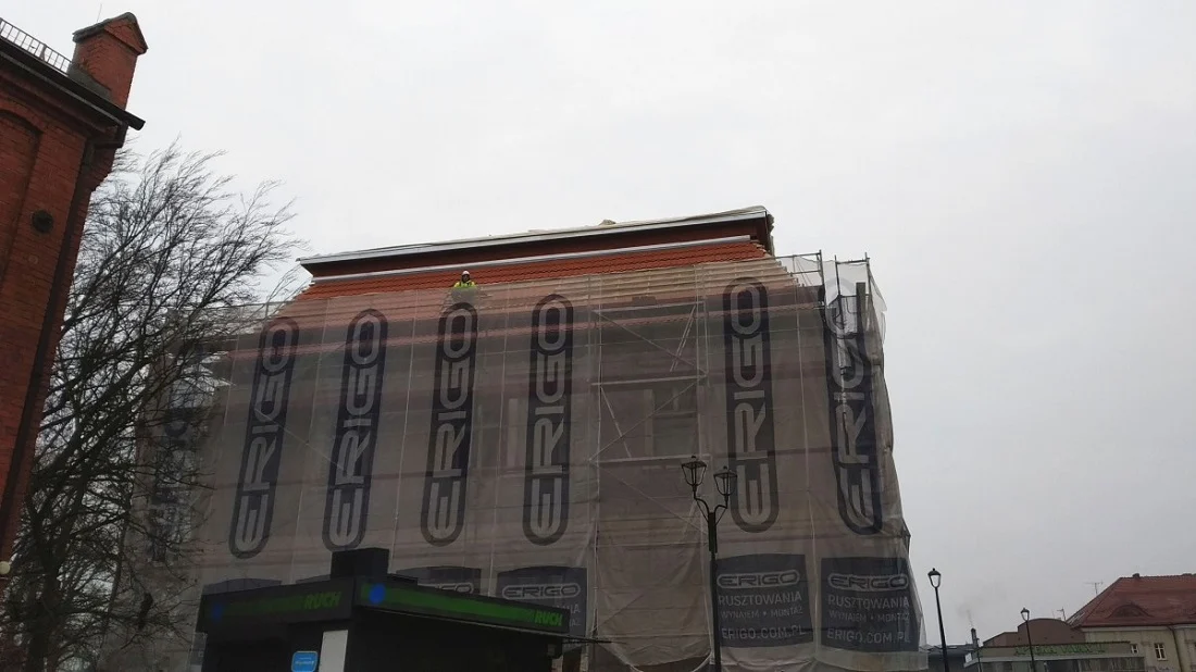 Nowy dach w Pałacu Dietrichsteinów