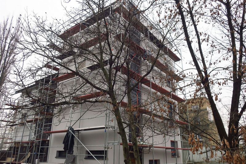 Unijna dotacja na dom dla samotnych rodziców