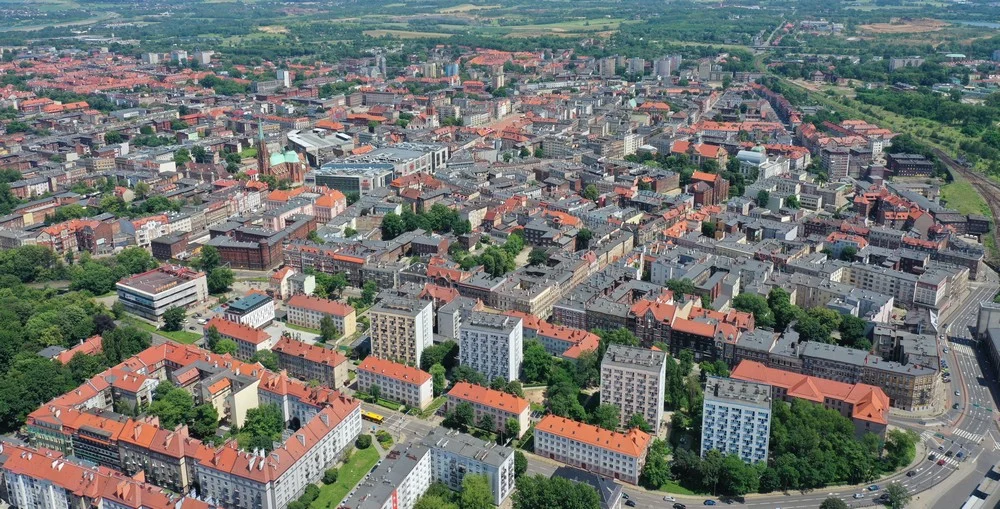 Bytomianie odpracowują długi