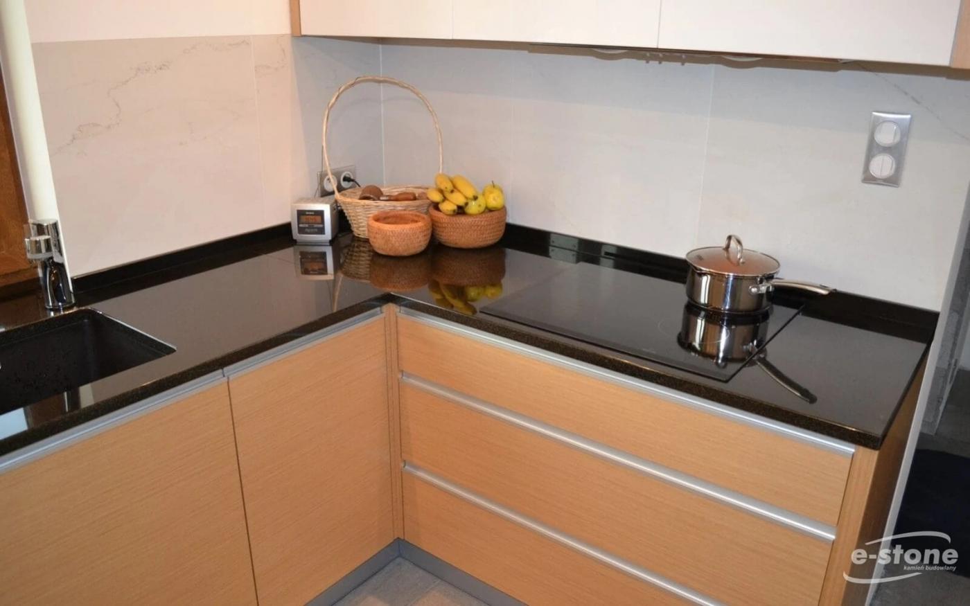 Spieki kwarcowe co to jest?