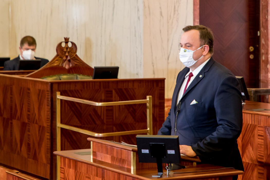 Wsparcie dla firm przynosi efekty. Podsumowanie Śląskiego Pakietu dla Gospodarki