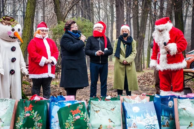 Sosnowieccy seniorzy obdarowani prezentami