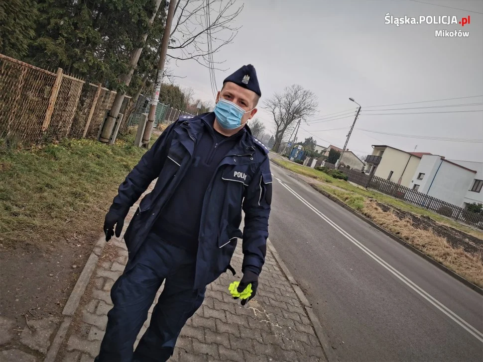 Odblaskowe koniczyny dla mikołowskich seniorów