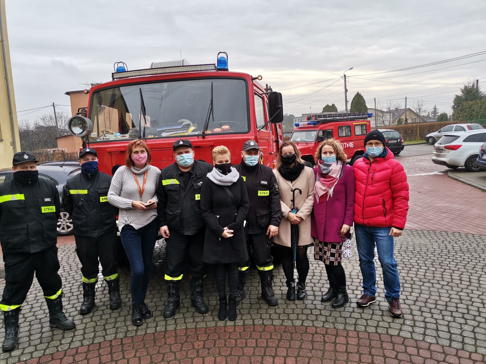 Kubek słodyczy i bony dla mieszkańców Domu Dziecka