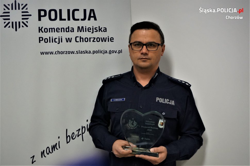 Chorzowski policjant laureatem konkursu "Przyjaciel Rodziny 2020"