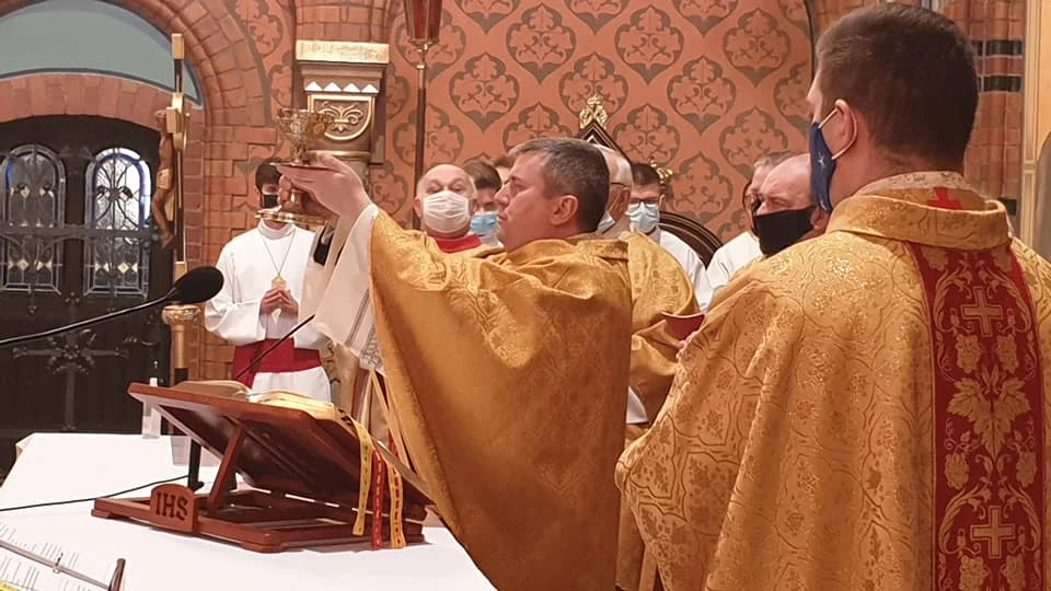 Parafia Trójcy Przenajświętszej w Kochłowicach ma nowego proboszcza