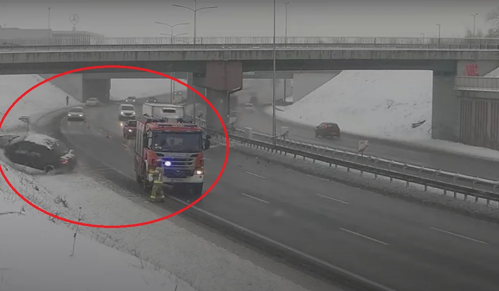 Ruda Śląska: Na "zakręcie mistrzów" doszło do dwóch zdarzeń drogowych [FILM]