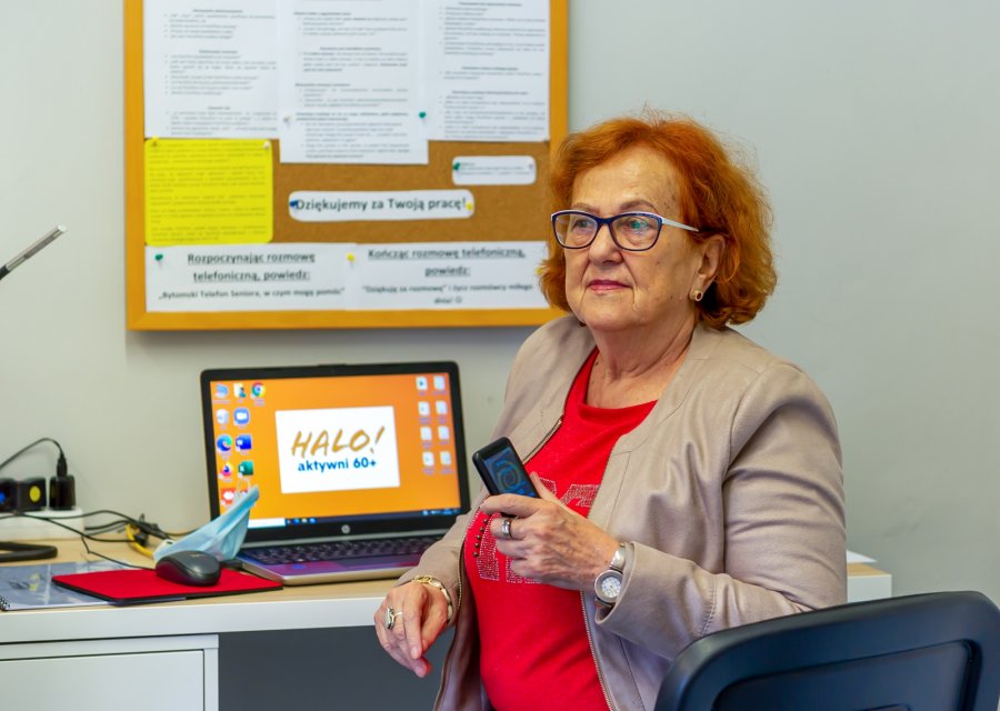 Bytomski Telefon Seniora spełnia swoją rolę