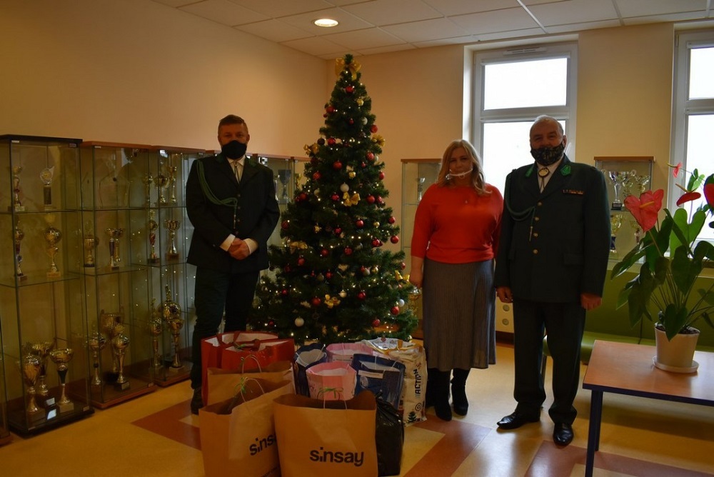 "Myśliwska Paczka" Rejonu Zagłębiowskiego dla potrzebujących dzieci