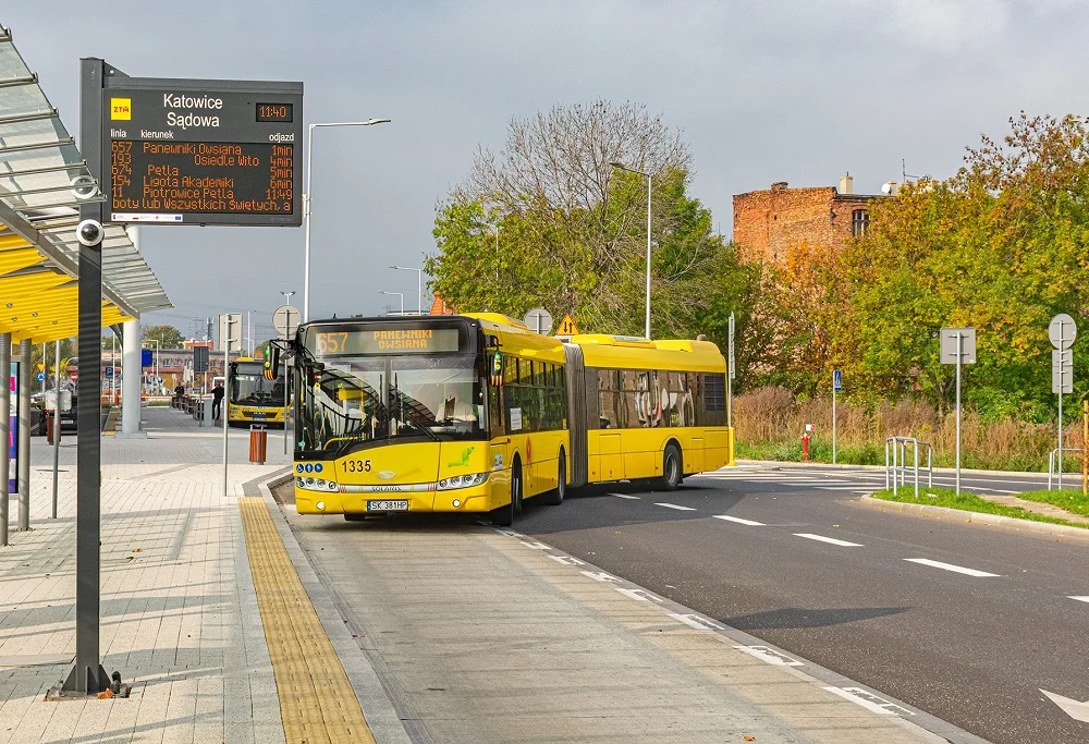 ZTM: Trwa rozbudowa Systemu Dynamicznej Informacji Pasażerskiej