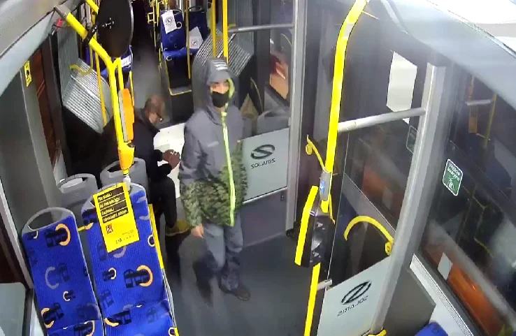 Katowice: Zobaczył 14-latkę i zaczął się przy niej onanizować! Wszystko nagrał monitoring