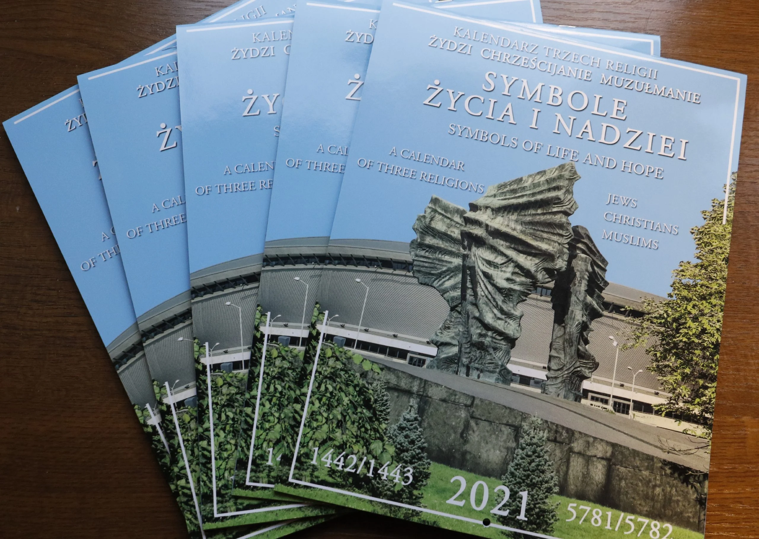 Kalendarz trzech religii