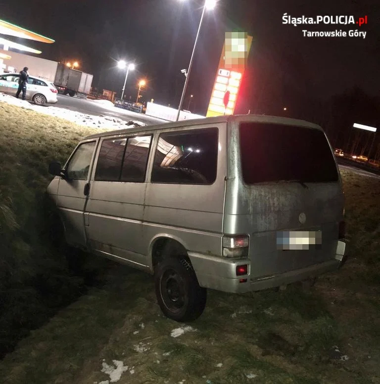 Policjant z Katowic jadąc na służbę zatrzymał pijanego kierowcę
