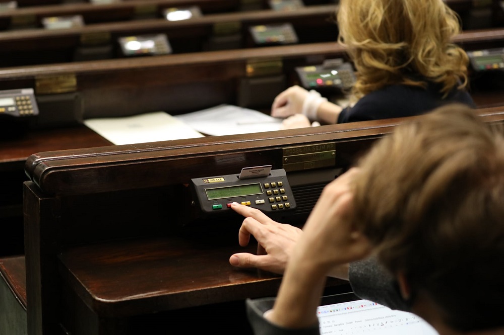 14. emerytura w 2021 roku. Posłowie przegłosowali ustawę przyznającą dodatkowe świadczenie