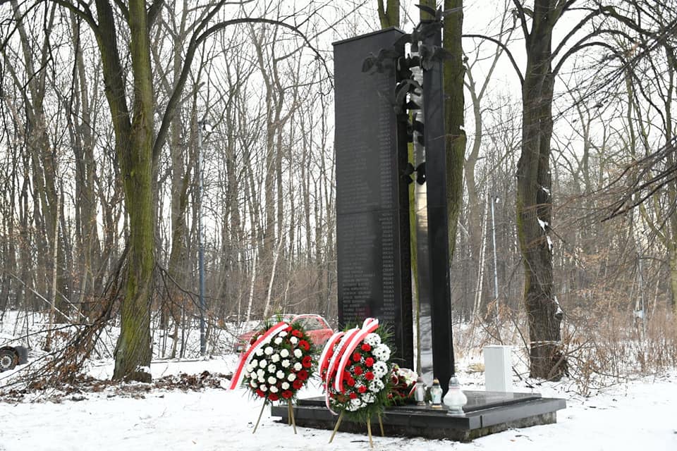 15 lat temu w katastrofie budowlanej w hali MTK zginęło 65 osób