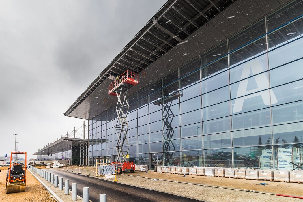 Pandemia koronawirusa nie wstrzymała prac inwestycyjnych w porcie lotniczym w Pyrzowicach