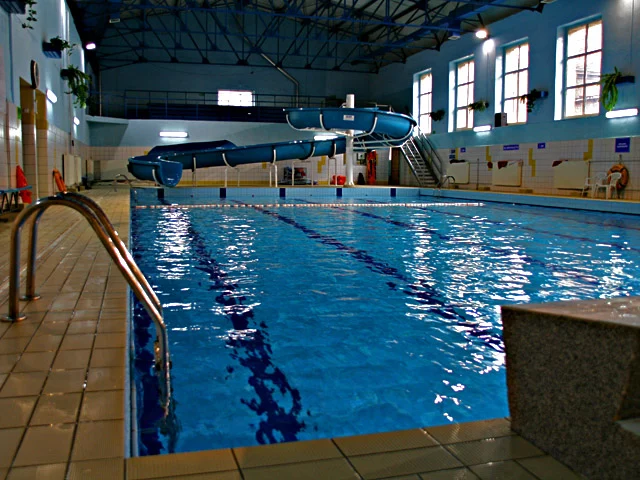 Zamiast basenu w Nowym Bytomiu będzie hala do akrobatyki sportowej?