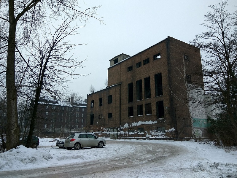 Zamiast basenu w Nowym Bytomiu będzie hala do akrobatyki sportowej?