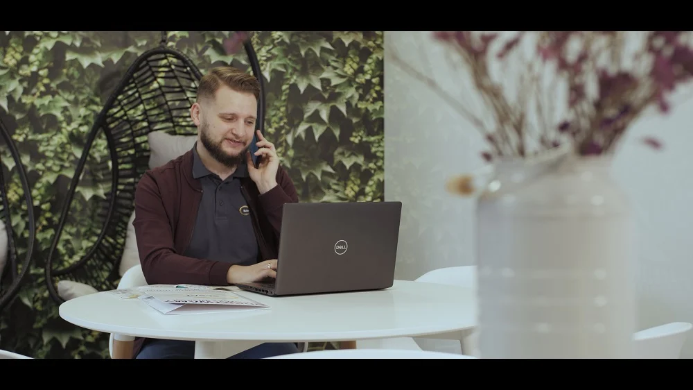 Niemal 30 lat razem! Czy rozpoznajesz znajome twarze?