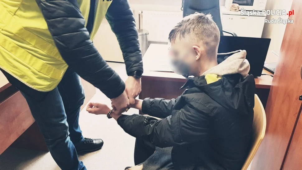 Ruda Śląska: Fałszywy policjant wpadł w pułapkę zastawioną przez 71-letnią rudziankę!