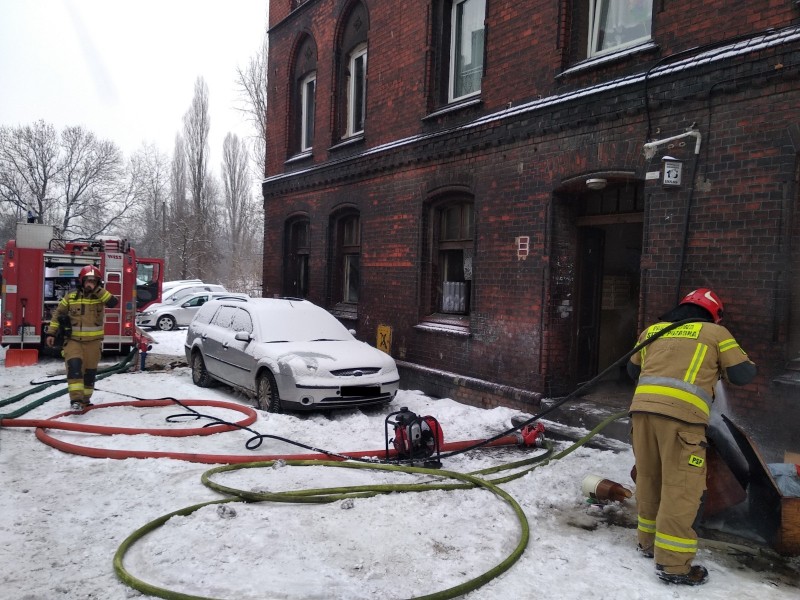 Pożar mieszkania przy ulicy Szeflera w Siemianowicach Śląskich