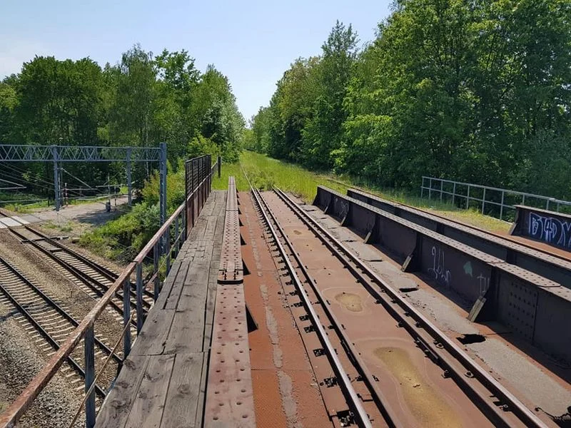 Rowerem po trasie pociągu - 34 hektary gruntu po zdemontowanym torze kolejowym
