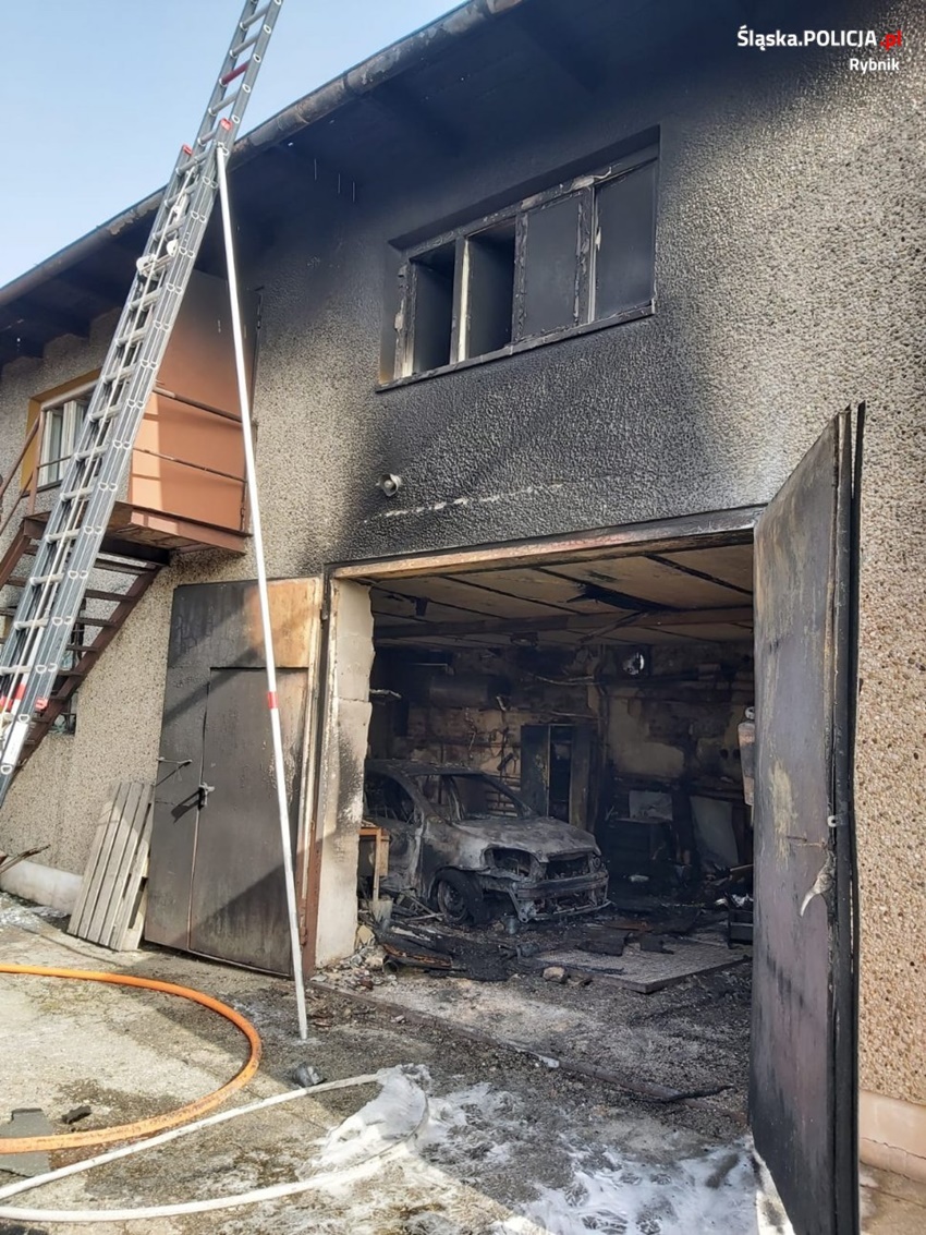 Pożar budynku w Rybniku – Chwałowicach. Lądował LPR