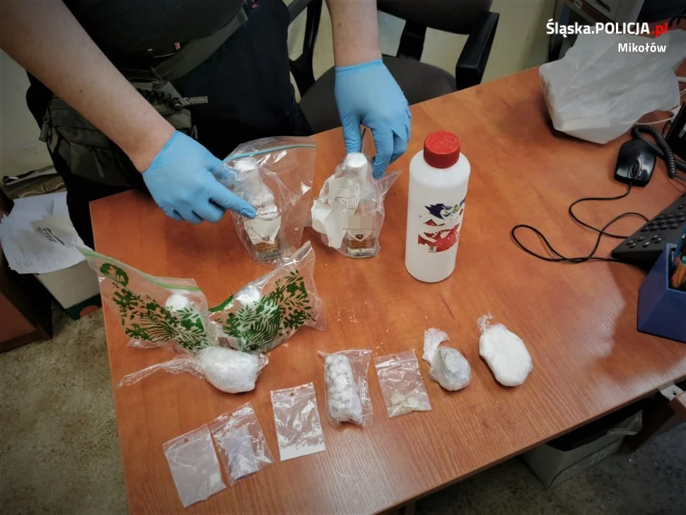 Kryminalni z Mikołowa znaleźli znaczne ilości narkotyków u mieszkańca Łazisk Górnych