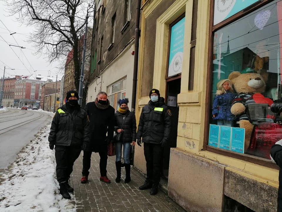 W Katowicach pomagają bezdomnym 1