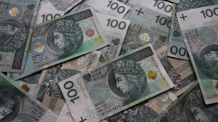 Policjanci poszukują właściciela pieniędzy