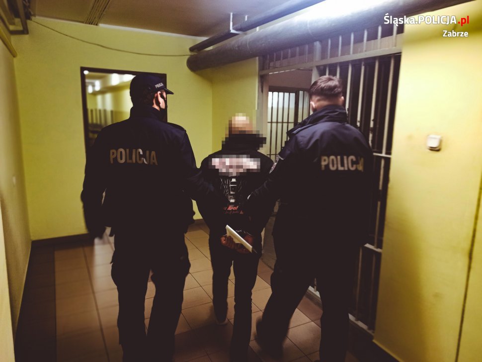 Skradzione narzędzia chciał sprzedać przez internet. 20-latek zatrzymany przez policję