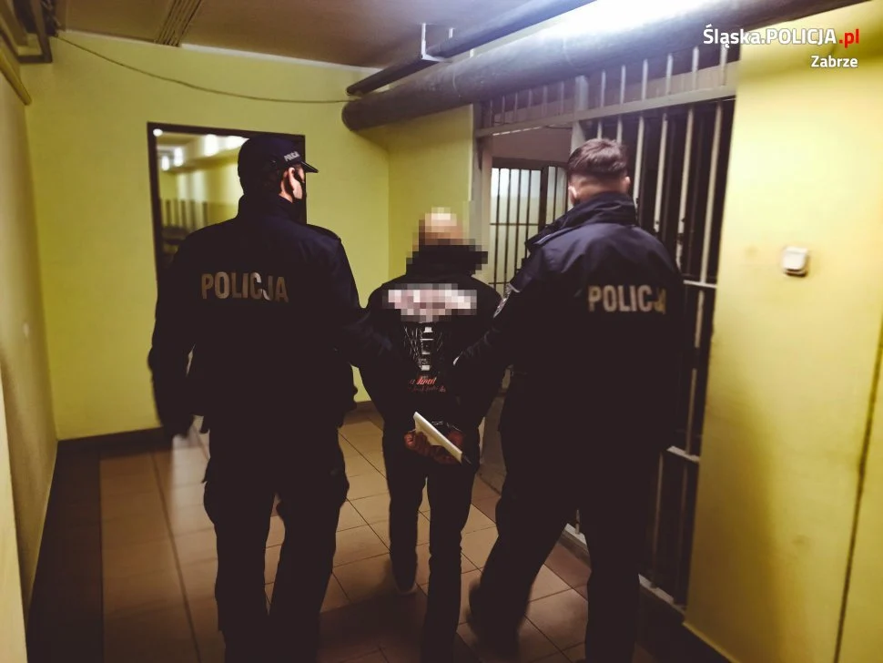 Skradzione narzędzia chciał sprzedać przez internet. 20-latek zatrzymany przez policję