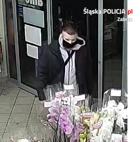 Publikujemy wizerunek podejrzanego o dokonanie kradzieży