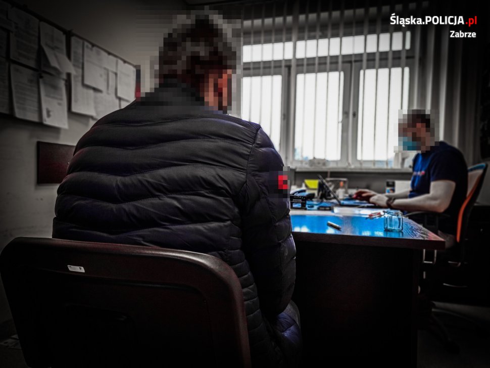 20-latek z Zabrza narkotyki trzymał w słoiczku