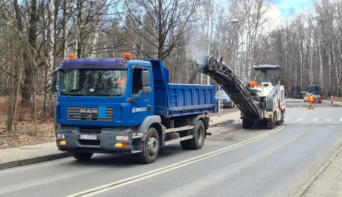 Ruda Śląska: Miasto wydało ok. 400 tys. zł na pierwsze interwencyjne remonty dróg po zimie