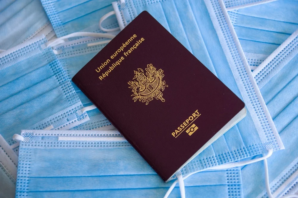 Opublikowano rozporządzenie określające nowe zasady kwarantanny dla podróżujących