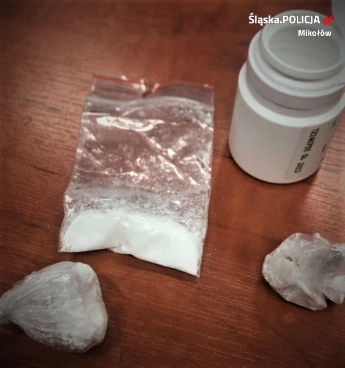 32-latek wszczął awanturę w jednym z autobusów. Mężczyzna miał przy sobie amfetaminę