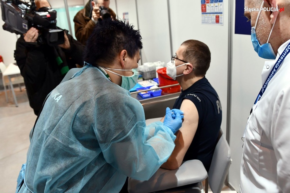 Ruszyła akcja szczepień policjantów